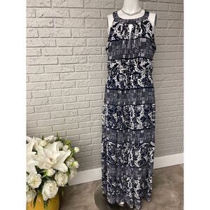 Vince Camuto Navy and White Maxi Dress